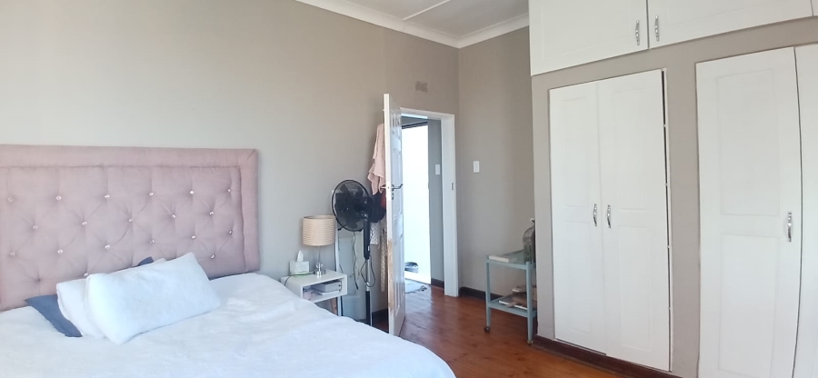 5 Bedroom Property for Sale in Hospitaalheuwel Free State